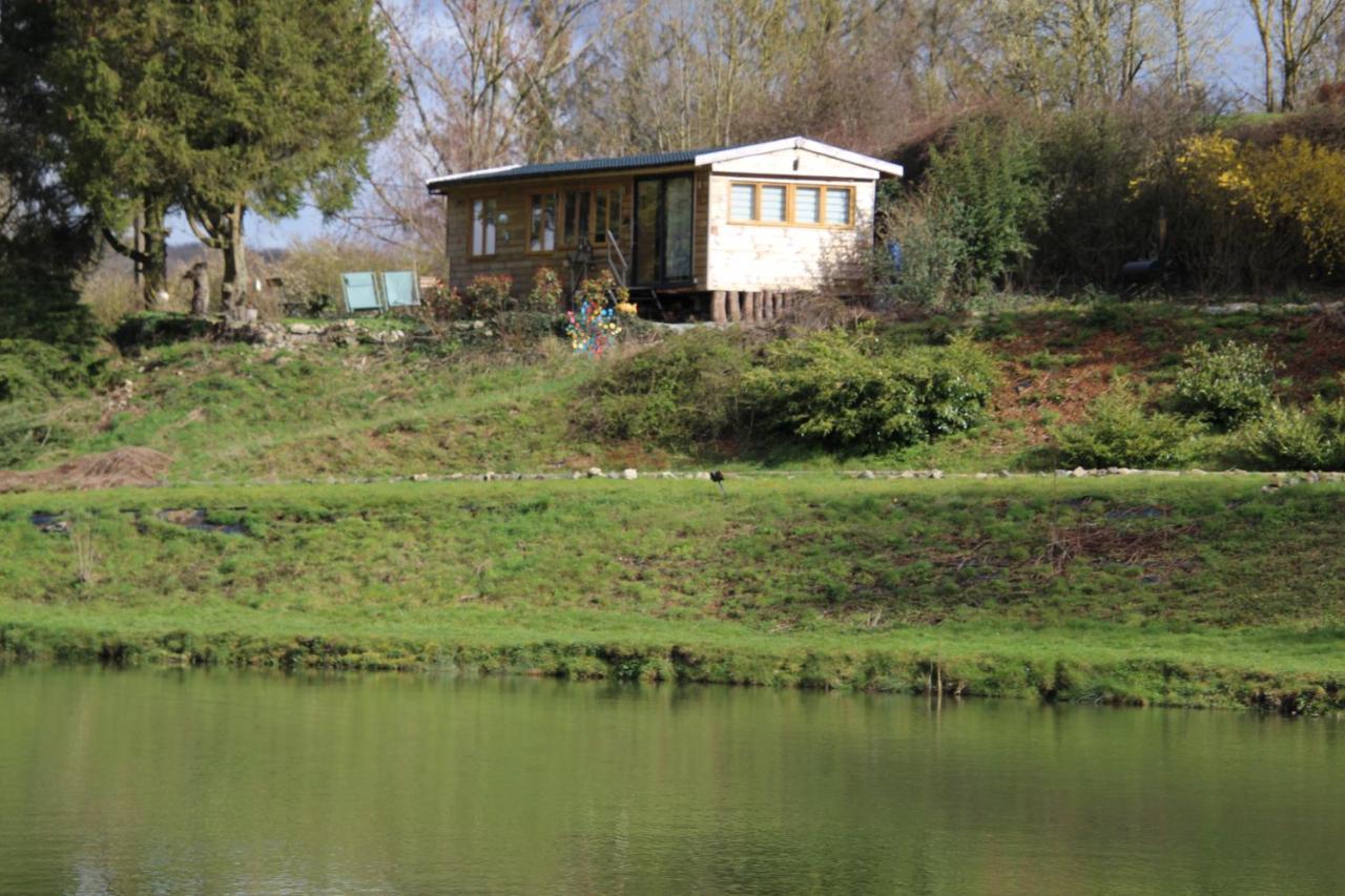 Naturia Chimay Exterior photo